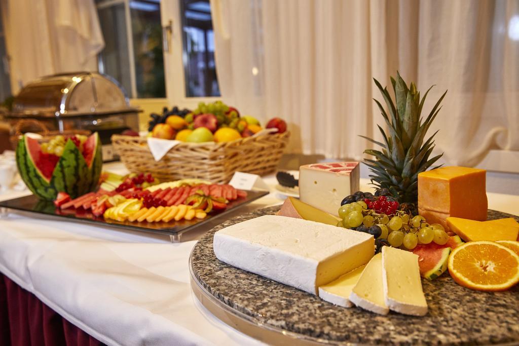Winkelried Am Hotel